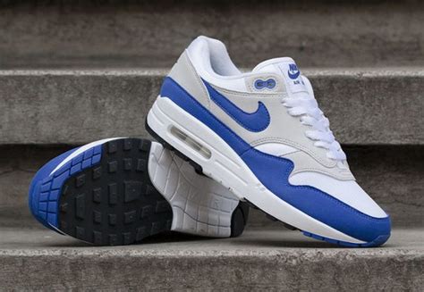 air max 1 anniversary blue.